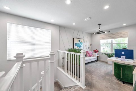 Villa ou maison à louer à Wesley Chapel, Floride: 3 chambres, 240.71 m2 № 2275444 - photo 25