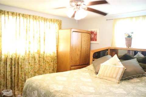 House in Fort Myers, Florida 3 bedrooms, 121.89 sq.m. № 1525592 - photo 17