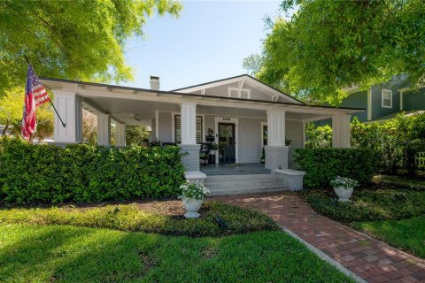 Villa ou maison à Tampa, Floride 4 chambres, 175.68 m2 № 2119392