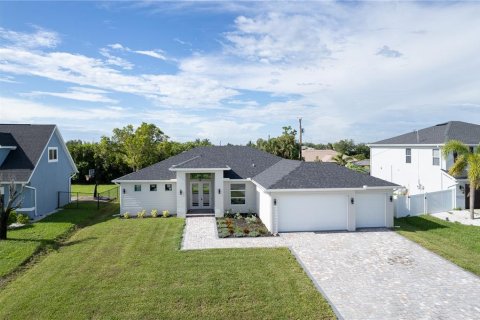 Villa ou maison à vendre à Cape Coral, Floride: 4 chambres, 194.35 m2 № 2135903 - photo 23
