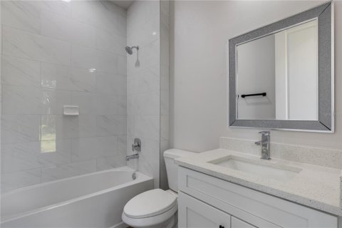 Villa ou maison à vendre à Cape Coral, Floride: 4 chambres, 194.35 m2 № 2135903 - photo 13