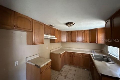 House in Lakeland, Florida 3 bedrooms, 89.19 sq.m. № 1780828 - photo 6