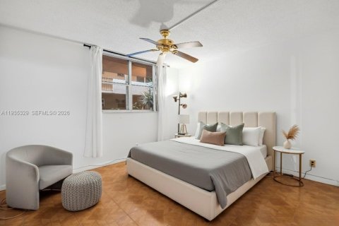 Copropriété à vendre à Plantation, Floride: 2 chambres, 117.06 m2 № 1998784 - photo 10