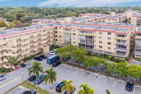 Copropriété à vendre à Plantation, Floride: 2 chambres, 117.06 m2 № 1998784 - photo 22