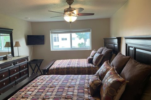 Copropriété à vendre à Palm Springs, Floride: 1 chambre, 83.7 m2 № 2077482 - photo 19