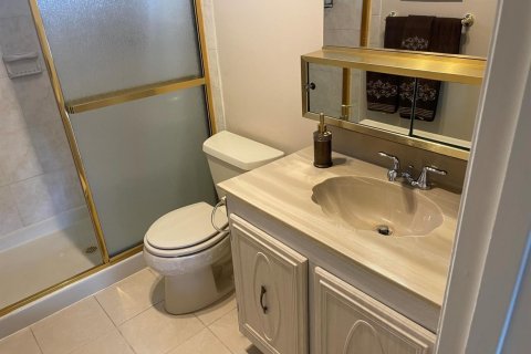 Copropriété à vendre à Palm Springs, Floride: 1 chambre, 83.7 m2 № 2077482 - photo 22