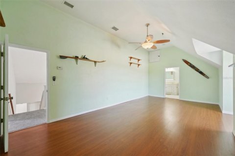 Casa en venta en Land O' Lakes, Florida, 4 dormitorios, 321.72 m2 № 1657266 - foto 23