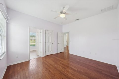 Casa en venta en Land O' Lakes, Florida, 4 dormitorios, 321.72 m2 № 1657266 - foto 14