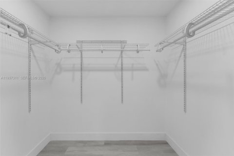 Купить виллу или дом в Майами-Гарденс, Флорида 4 спальни, 142.23м2, № 1995161 - фото 18