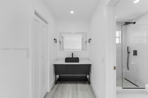 Купить виллу или дом в Майами-Гарденс, Флорида 4 спальни, 142.23м2, № 1995161 - фото 17