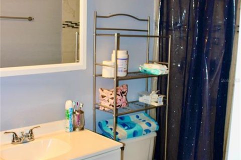 Condo in Winter Springs, Florida, 3 bedrooms  № 1575329 - photo 29