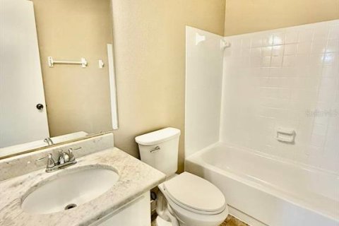 Condo in Tampa, Florida, 3 bedrooms  № 1919627 - photo 21