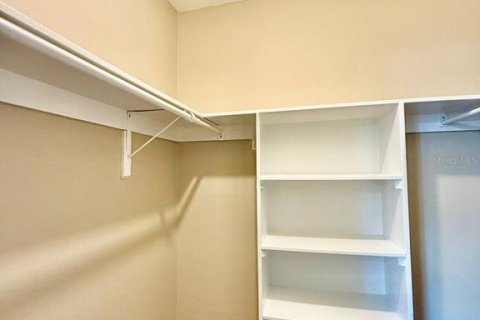Condo in Tampa, Florida, 3 bedrooms  № 1919627 - photo 16