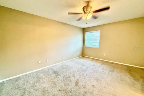 Condo in Tampa, Florida, 3 bedrooms  № 1919627 - photo 18