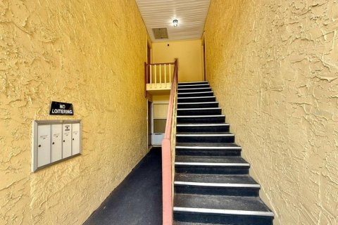 Condo in Tampa, Florida, 3 bedrooms  № 1919627 - photo 3