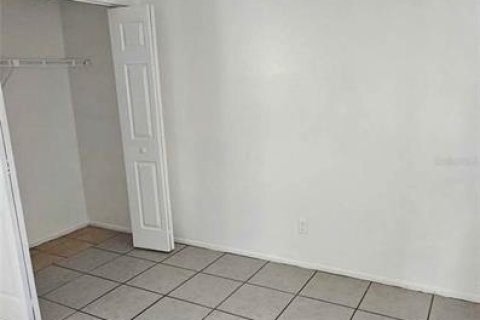 Apartment in Port Charlotte, Florida 2 bedrooms, 64.66 sq.m. № 2213811 - photo 9