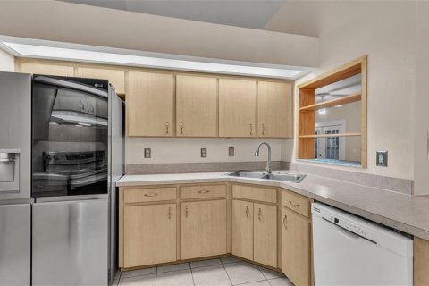 Купить виллу или дом в Лейкленд, Флорида 12 комнат, 261.43м2, № 1567461 - фото 13