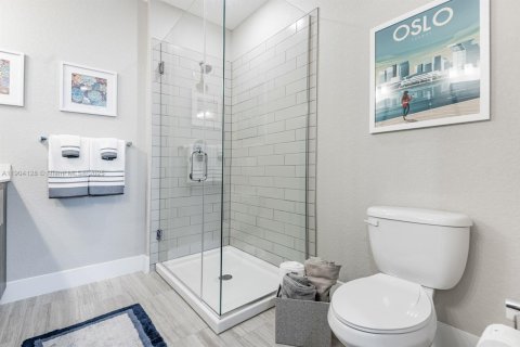 Apartment in Tamarac, Florida 2 bedrooms № 1955345 - photo 22