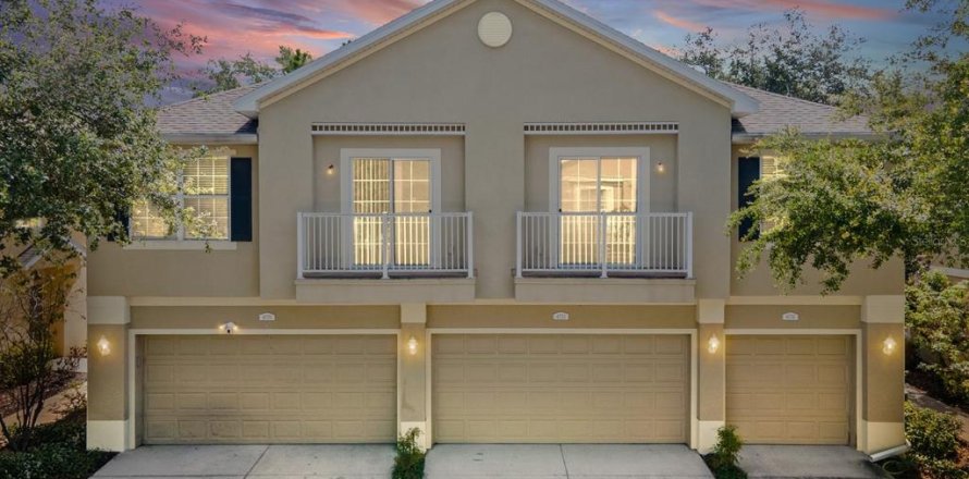 Townhouse in Riverview, Florida 2 bedrooms, 120.59 sq.m. № 2149972