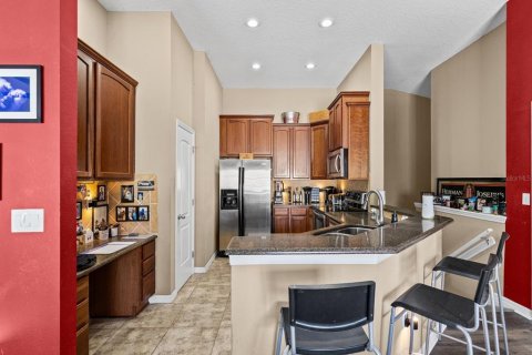 Townhouse in Riverview, Florida 2 bedrooms, 120.59 sq.m. № 2149972 - photo 8