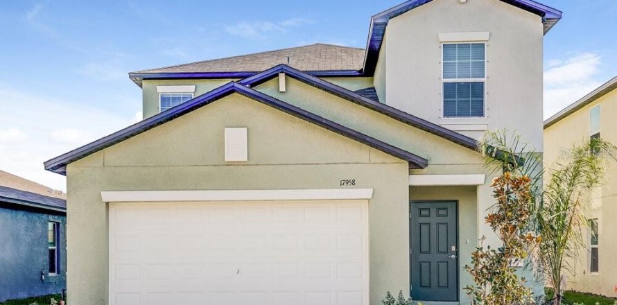 Casa en Lutz, Florida 5 dormitorios, 221.94 m2 № 1869481