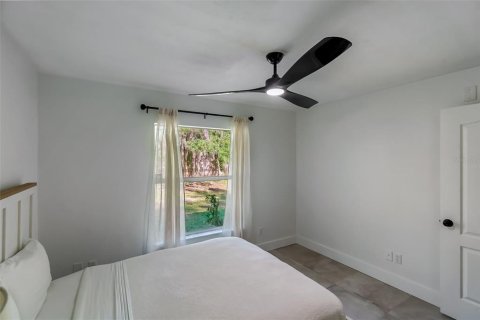 House in Gainesville, Florida 4 bedrooms, 199.55 sq.m. № 2105782 - photo 25