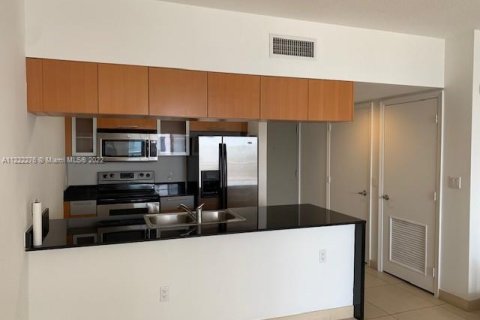 Condominio en venta en Miami, Florida, 1 dormitorio, 76.27 m2 № 1942997 - foto 7