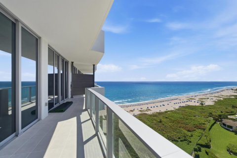 Condo in Riviera Beach, Florida, 2 bedrooms  № 2146343 - photo 24