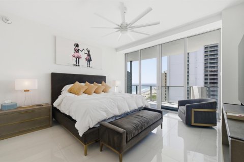 Condo in Riviera Beach, Florida, 2 bedrooms  № 2146343 - photo 16