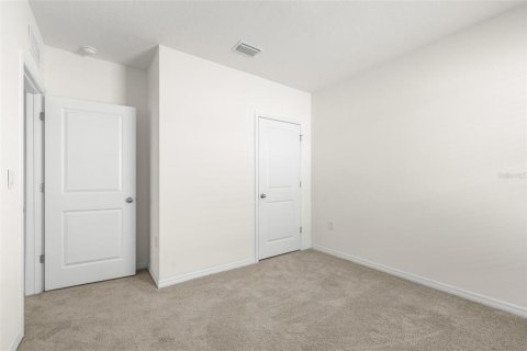 House in Wesley Chapel, Florida 4 bedrooms, 171.5 sq.m. № 1792220 - photo 20