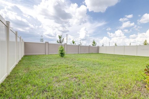 House in Wesley Chapel, Florida 4 bedrooms, 171.5 sq.m. № 1792220 - photo 25