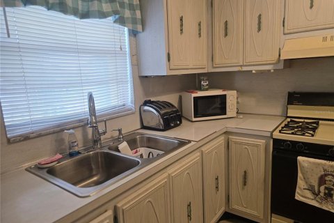 Condominio en venta en Saint Petersburg, Florida, 1 dormitorio, 71.07 m2 № 2258446 - foto 4