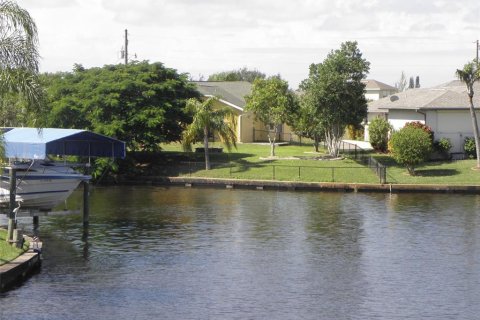 Land in Port Charlotte, Florida № 2379291 - photo 15