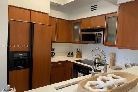 Copropriété à louer à Hallandale Beach, Floride: 3 chambres, 139.35 m2 № 2183948 - photo 5