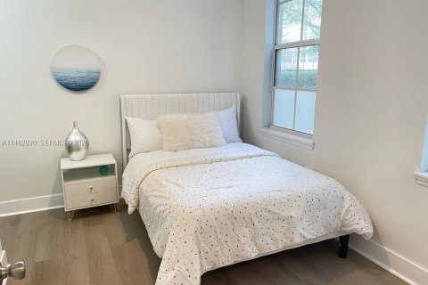 Copropriété à louer à Hallandale Beach, Floride: 3 chambres, 139.35 m2 № 2183948 - photo 12