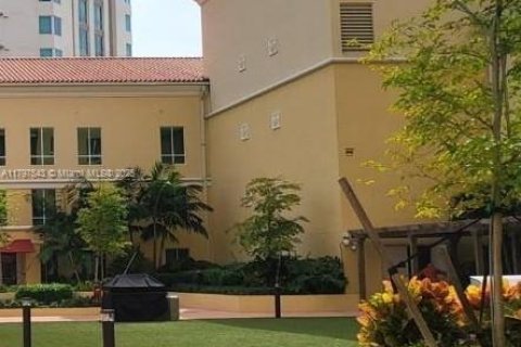 Copropriété à louer à Miami, Floride: 3 chambres, 139.17 m2 № 1862386 - photo 8