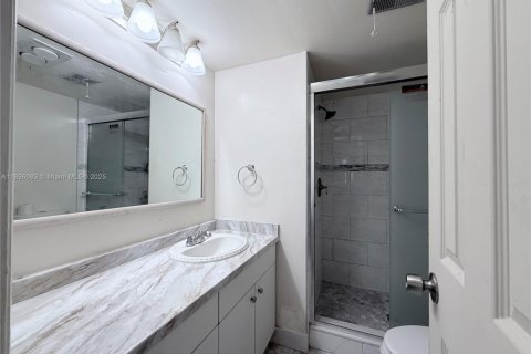 Купить кондоминиум в Санрайз, Флорида 2 спальни, 78.97м2, № 1950381 - фото 8