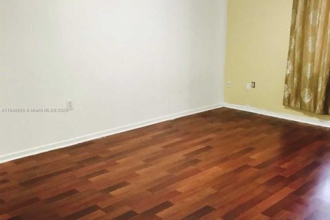 Apartment in Miami, Florida 1 bedroom, 73.11 sq.m. № 1958668 - photo 8