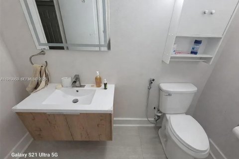 Copropriété à vendre à Weston, Floride: 2 chambres, 102.75 m2 № 2187038 - photo 5