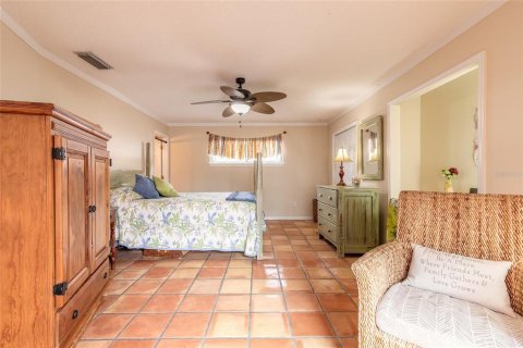 House in Ormond Beach, Florida 4 bedrooms, 261.71 sq.m. № 1810619 - photo 19