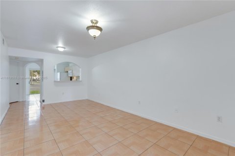 Condominio en venta en Homestead, Florida, 2 dormitorios, 76.37 m2 № 1921102 - foto 6