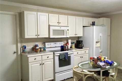 House in Lake Wales, Florida 2 bedrooms, 143.07 sq.m. № 1795907 - photo 20