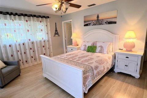 House in Osprey, Florida 3 bedrooms, 126.35 sq.m. № 1616476 - photo 21