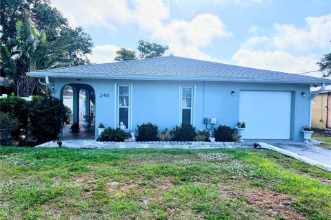 House in Osprey, Florida 3 bedrooms, 126.35 sq.m. № 1616476 - photo 1