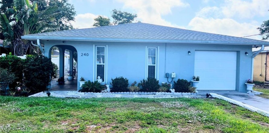 House in Osprey, Florida 3 bedrooms, 126.35 sq.m. № 1616476