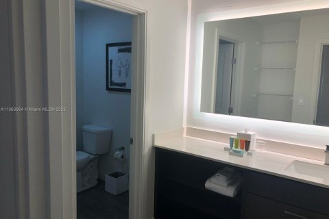 Condo in Winter Garden, Florida, 3 bedrooms  № 1764861 - photo 6