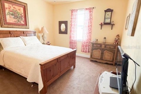 Villa ou maison à louer à Newberry, Floride: 2 chambres, 133.41 m2 № 2413734 - photo 5