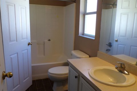 Casa en venta en North Port, Florida, 4 dormitorios, 196.02 m2 № 2377966 - foto 10