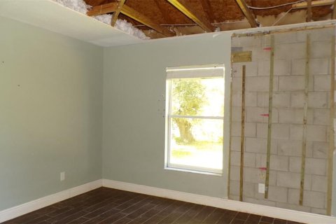 Casa en venta en North Port, Florida, 4 dormitorios, 196.02 m2 № 2377966 - foto 14