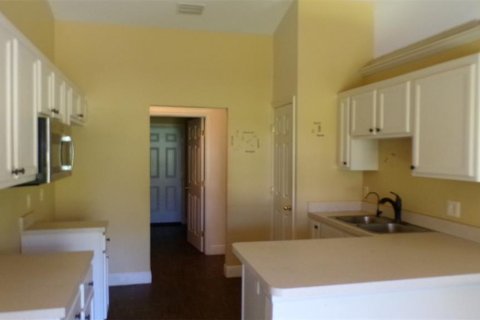 Casa en venta en North Port, Florida, 4 dormitorios, 196.02 m2 № 2377966 - foto 6